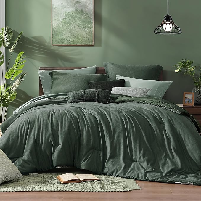 Monbix Queen Comforter Set by Monbix